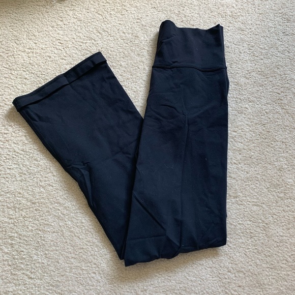 lululemon athletica Pants - lululemon yoga pants